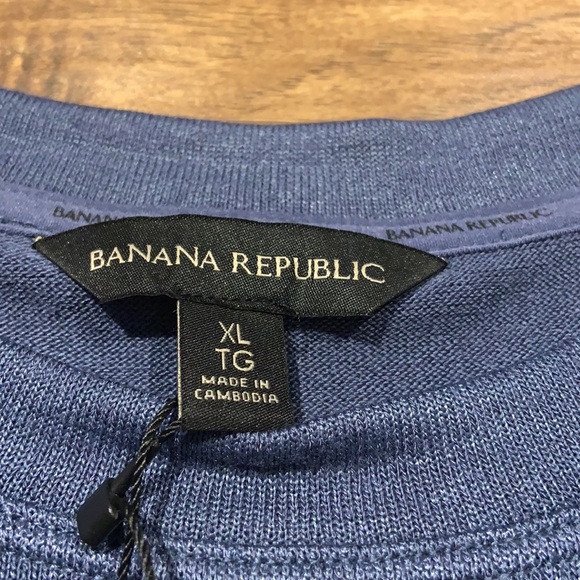 Banana Republic bluish grey long sleeve crew neck top - Picture 7 of 12